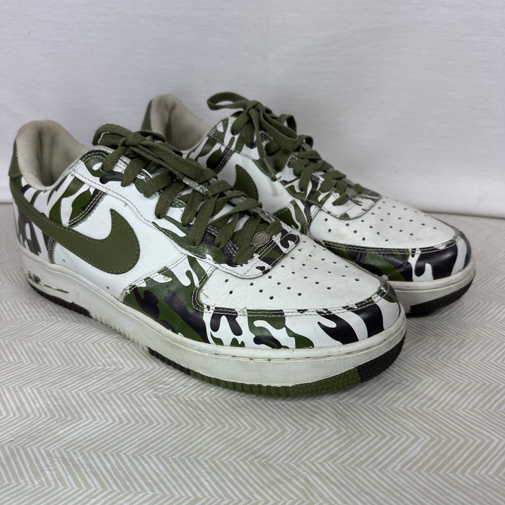 NIKE AIR FORCE 1 CAMO Size 12 306353 131 White Green Sneakers 2004 Low Top Shoe